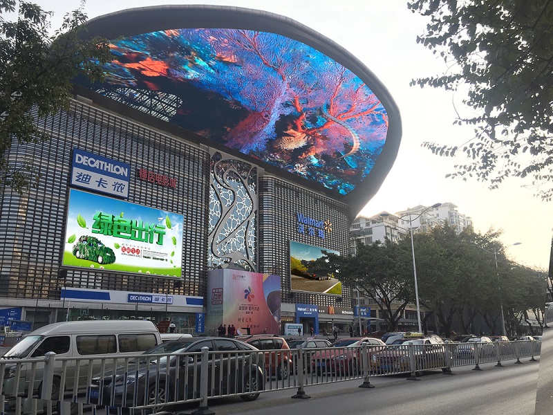 全彩led透明屏主要應(yīng)用在哪些地方？